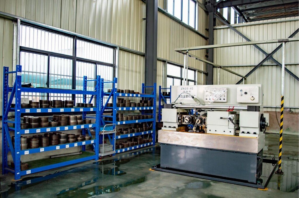 bolts nuts screws machining cnc factory